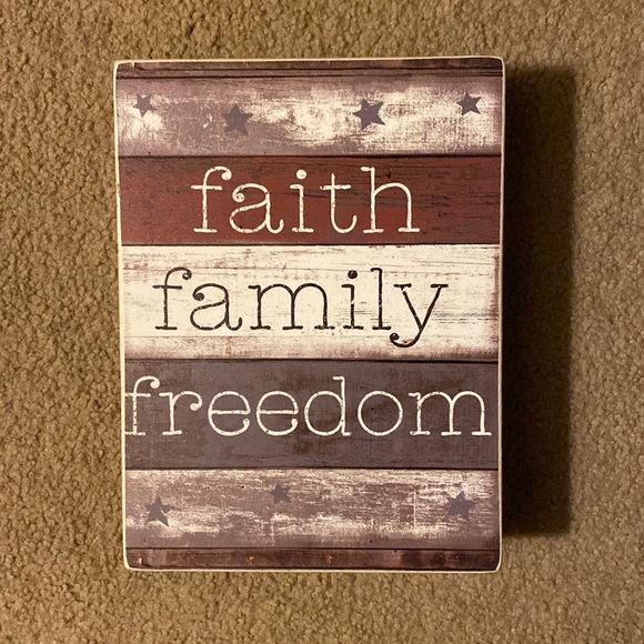Primitives by Kathy Box Sign Freedom - Picture 1 of 3